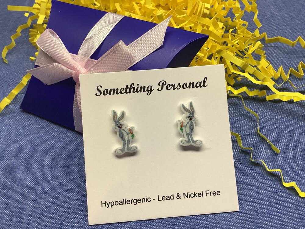 Bugs Bunny - Looney Tunes Inspired Stud Earrings - Gift Boxed - Chibi Cute